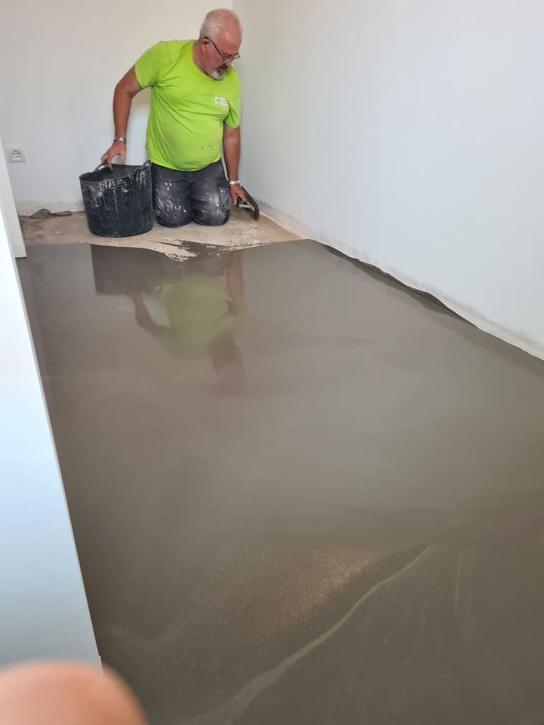 Nivelar el suelo antes de colocar el parquet - Andreu Parquets